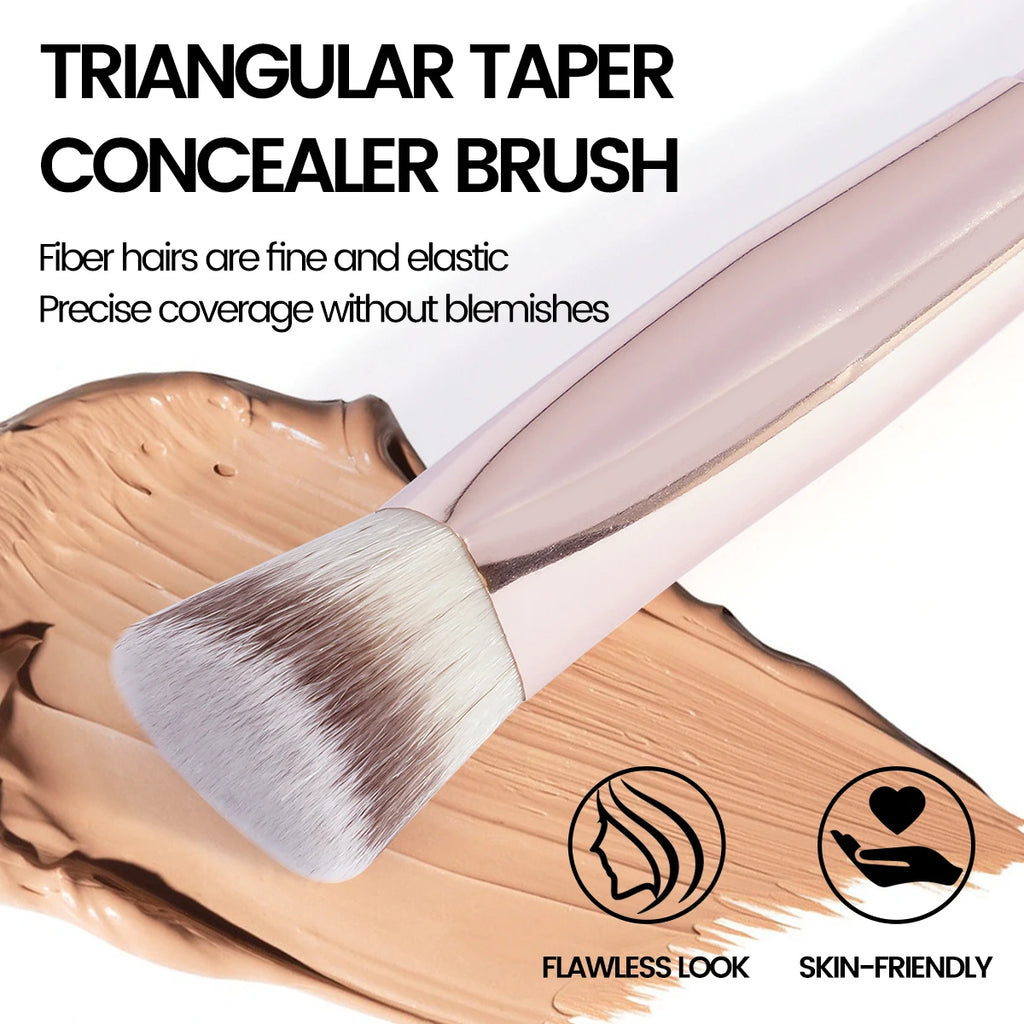 MAANGE Under Eye Concealer Triangle Makeup Brush.